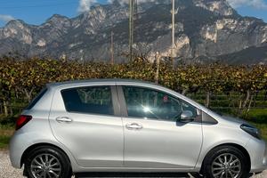 Toyota yaris 1.0 active neopatentati