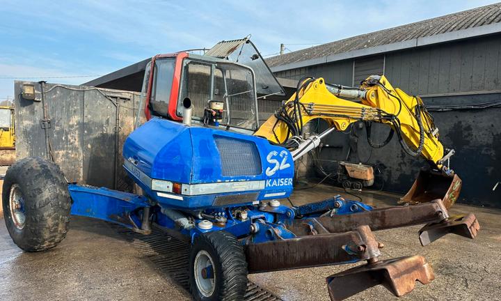 E208 Escavatore 80 q ragno Kaiser da montagna