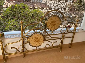 Testiera letto matrimoniale