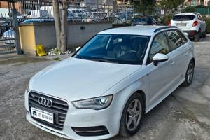 Audi A3 1.6 TDI clean S-line