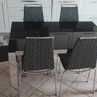 Tavolo e sedie Calligaris 