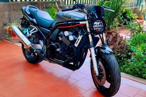 Yamaha FZ6 Fazer - 2002
