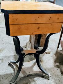 splendido tavolino segreter con cassetti anni 50