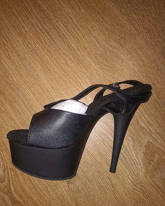 Pleaser pole dance sexy 