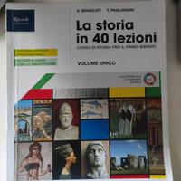 libro scolastico di storia 