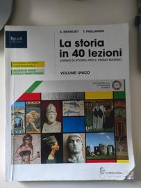 libro scolastico di storia 