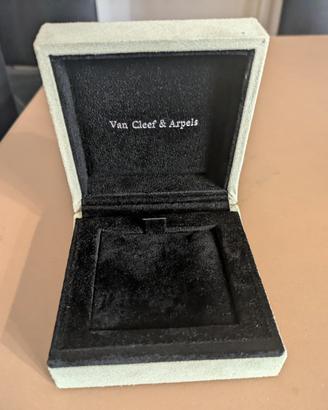 Box Van Cleef & Arpels per orecchini 