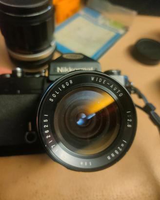 Nikon Nikkormat FT2 perfetta valigetta e accessori