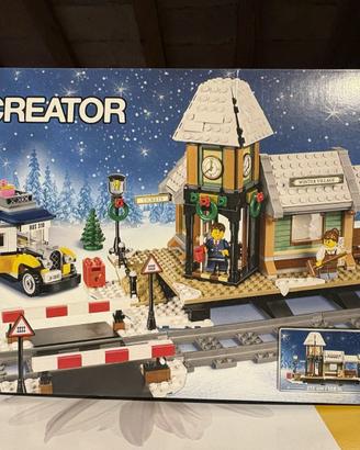Set LEGO 10259 Stazione del villaggio di Natale - 