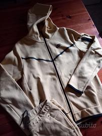 tuta nike tech uomo