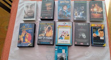 Lotto 11 VHS Disney Horror Commedia Azione avventu