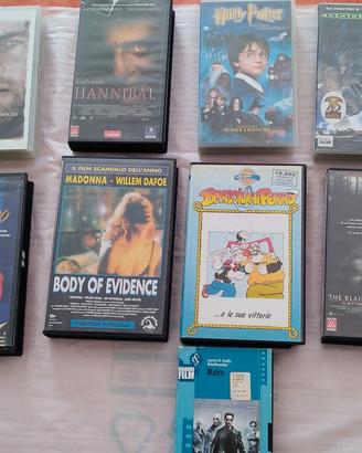 Lotto 11 VHS Disney Horror Commedia Azione avventu