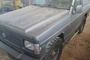 NISSAN Patrol/Safari 1ª s. - 1990