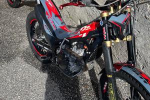 Montesa trial