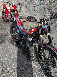 Montesa trial
