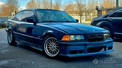 Bmw 320i CRS ASI Coupé da DRIFT