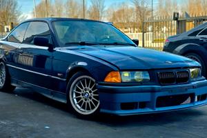 Bmw 320i CRS ASI Coupé da DRIFT