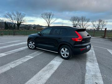 Volvo XC40 T3 163 cv