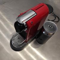 Macchina caffè Nespresso CitiZ&Milk Cherry Red con