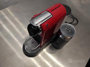 Macchina caffè Nespresso CitiZ&Milk Cherry Red con