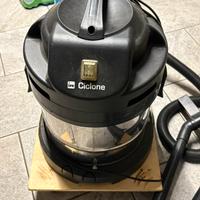 Aspirapolvere industriale