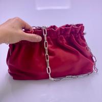 Pochette con catenella 