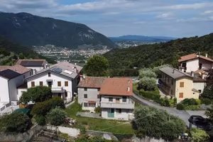 Villa di 125 m² con più di 5 locali a Bassano del 