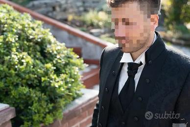 Vestito da sposo nero damascato Enzo Romano