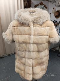 Gilet In Visone Rovaglia con Cappuccio