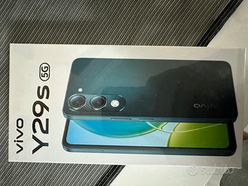 Telefono vivo y29s 128 giga memeria 6giga di ram
