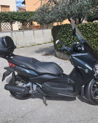 Scooter yamaha XMax 250 del 2016 tagliando e revi