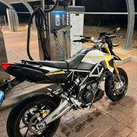 Aprilia dorsoduro 750 abs 2016