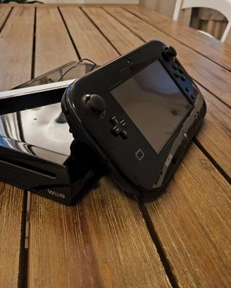 Console Nintendo WiiU, leggere bene