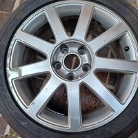 2 cerchi r17 uno con la gomma x gruppo wag