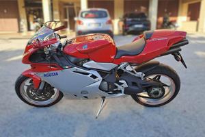 MV AGUSTA F4 1000 .