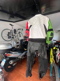 Tuta in pelle traforata per supermotard