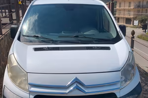 Peugeot Expert 2.0 HDi 136CV FAP PC-TN 10Q (Furgon