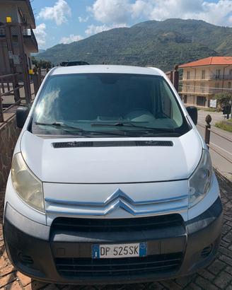 Peugeot Expert 2.0 HDi 136CV FAP PC-TN 10Q (Furgon