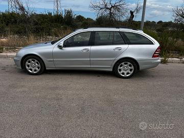 RICAMBI MERCEDES C220