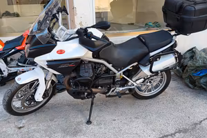 Moto Guzzi Stelvio 1200