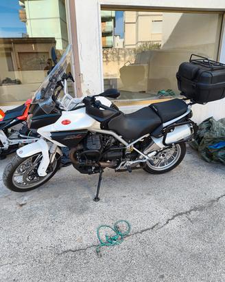Moto Guzzi Stelvio 1200