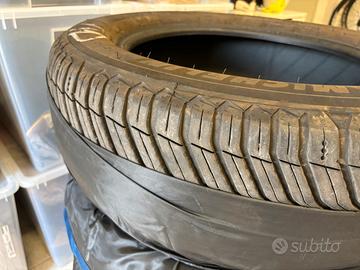 Treno di gomme Michelin  Cross Climate 2