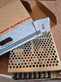 Alimentatore 100-240 V AC.  ( OUT 24 V 4.5 AMP)