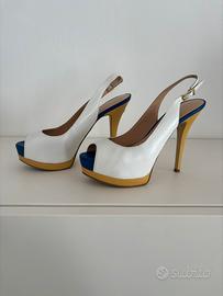 Scarpe con tacco Guess