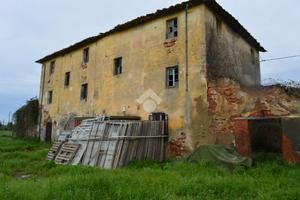 RUSTICO A PONTE BUGGIANESE