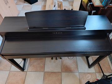 Pianoforte elettronico  Yamaha Clavinova CLP 440