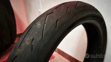 Pirelli Diablo Rosso 2 anteriore