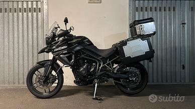 Triumph Tiger 800 XRX