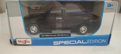 modellino 1:24 Chevrolet 454 SS Pick Up