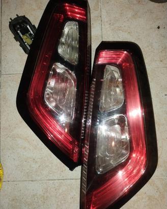 Fari posteriori Fiat grande punto/ punto evo